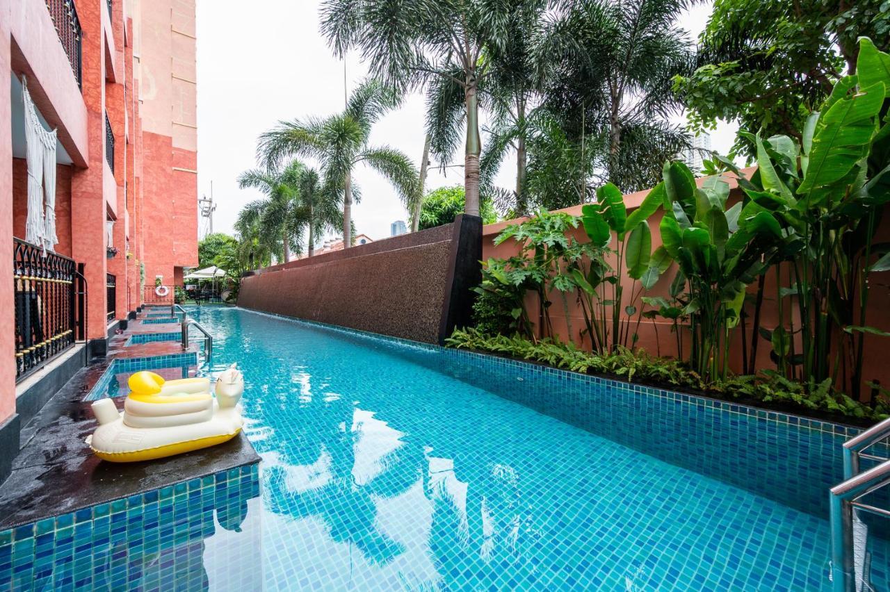 Sonia Residence - Sha Extra Plus Pantai Jomtien Bagian luar foto