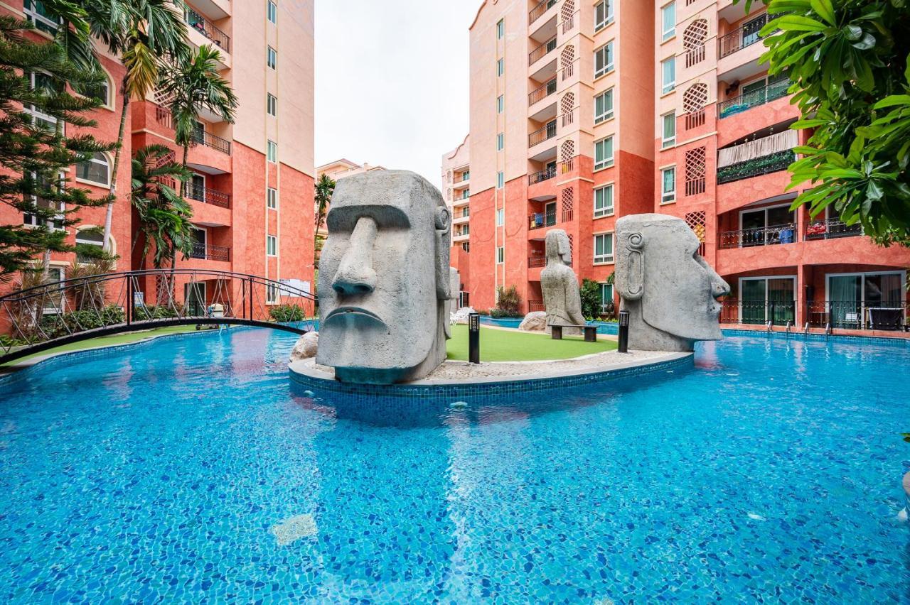 Sonia Residence - Sha Extra Plus Pantai Jomtien Bagian luar foto