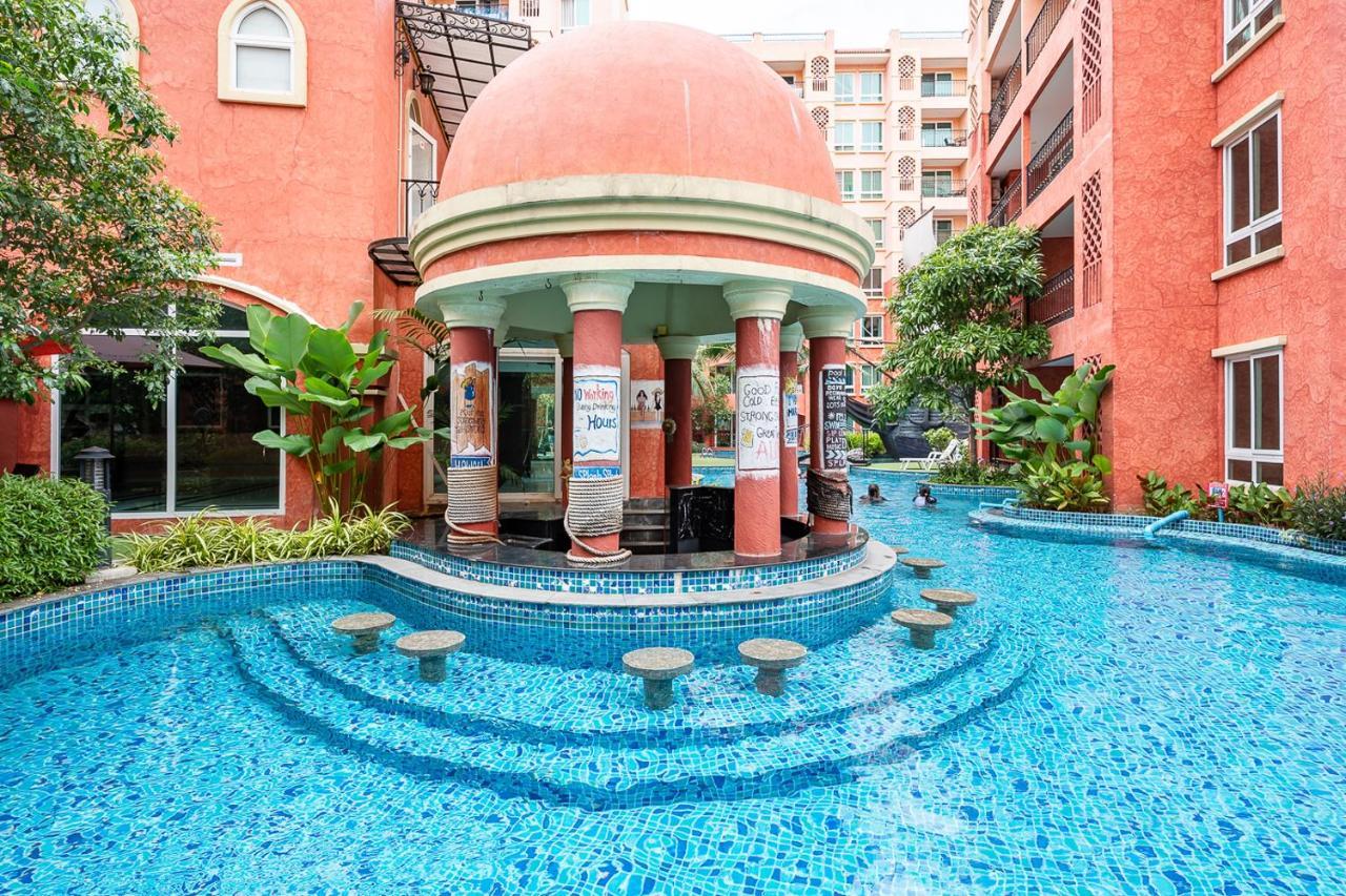 Sonia Residence - Sha Extra Plus Pantai Jomtien Bagian luar foto