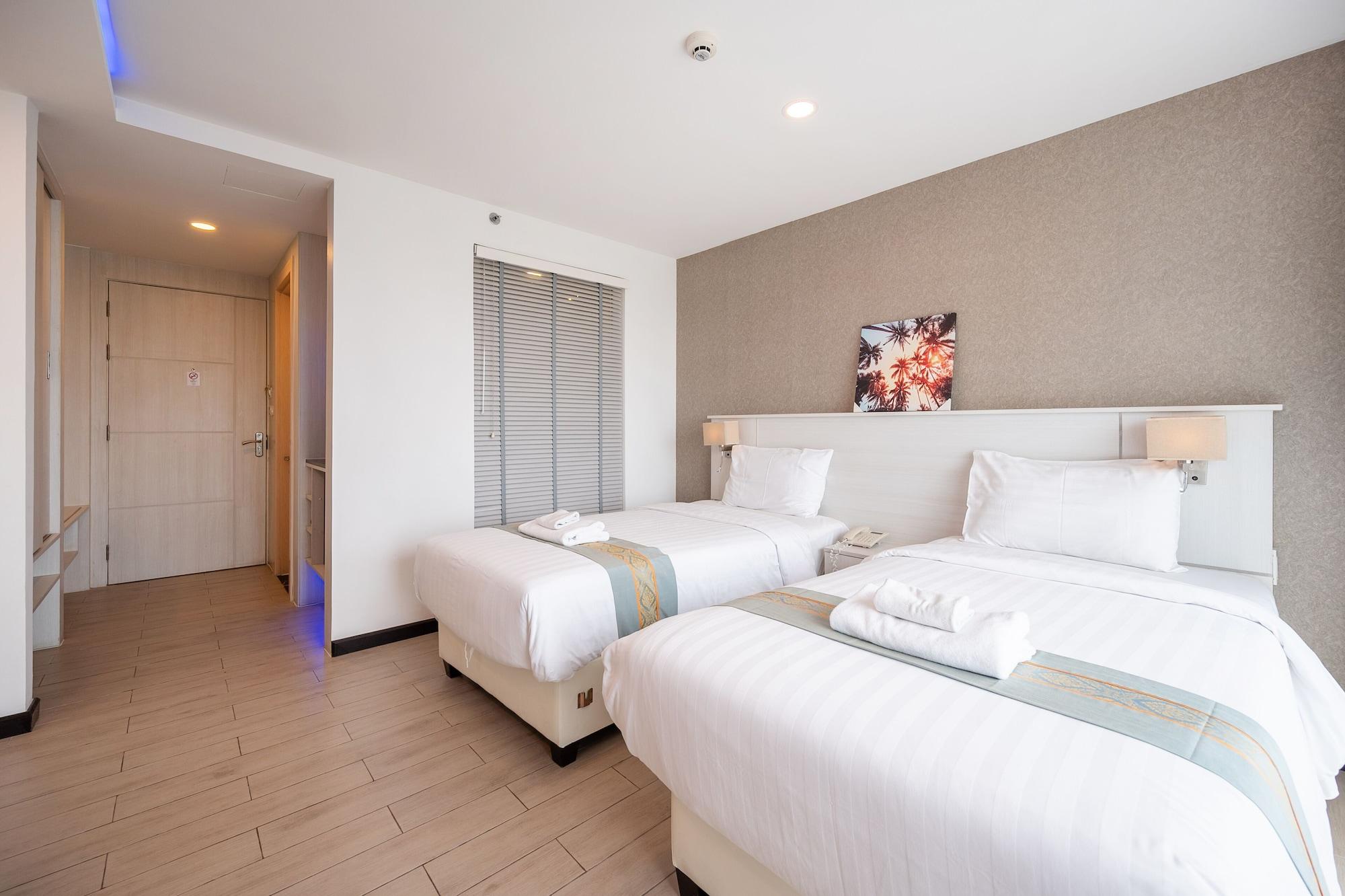Sonia Residence - Sha Extra Plus Pantai Jomtien Bagian luar foto