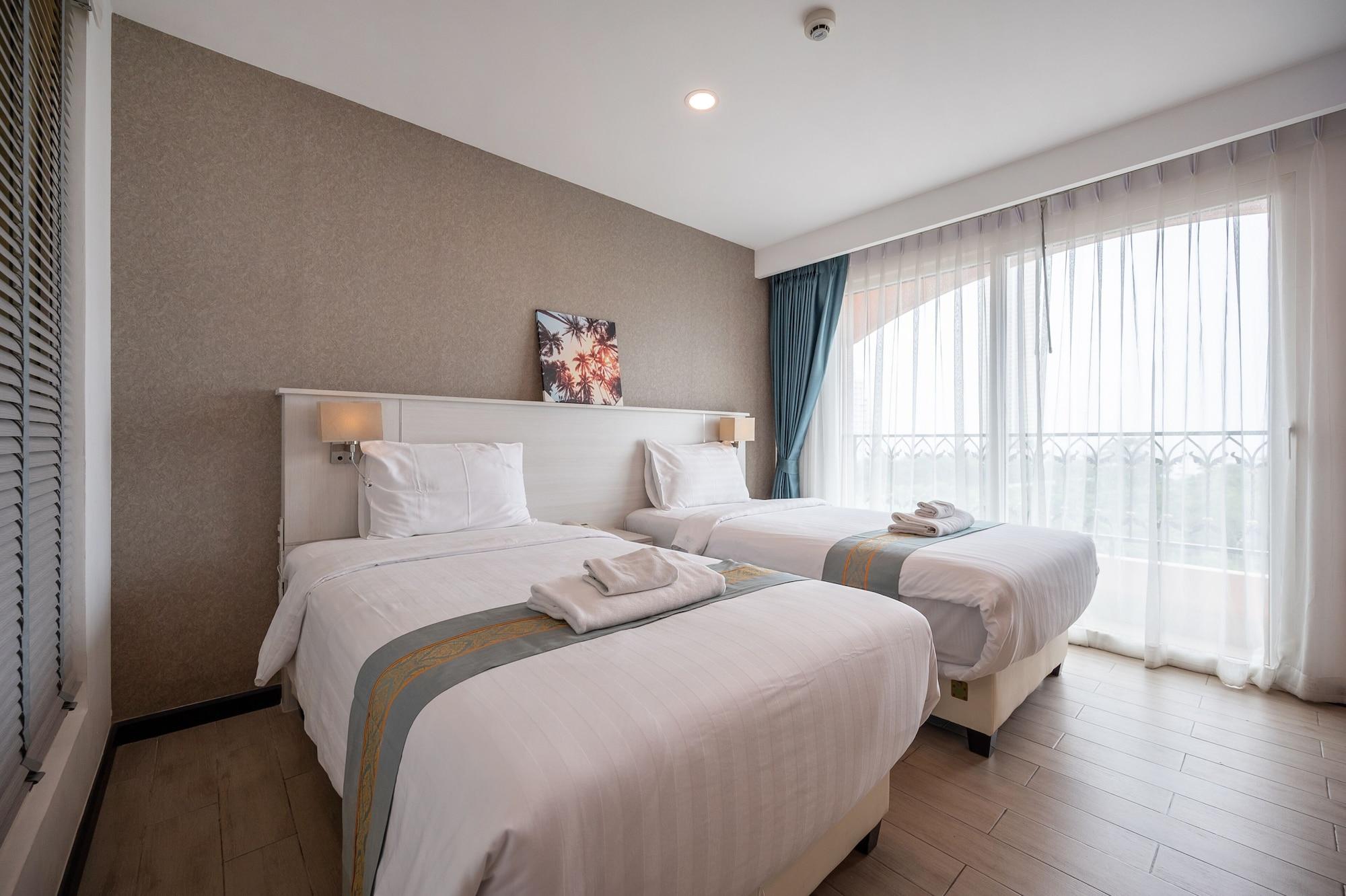 Sonia Residence - Sha Extra Plus Pantai Jomtien Bagian luar foto