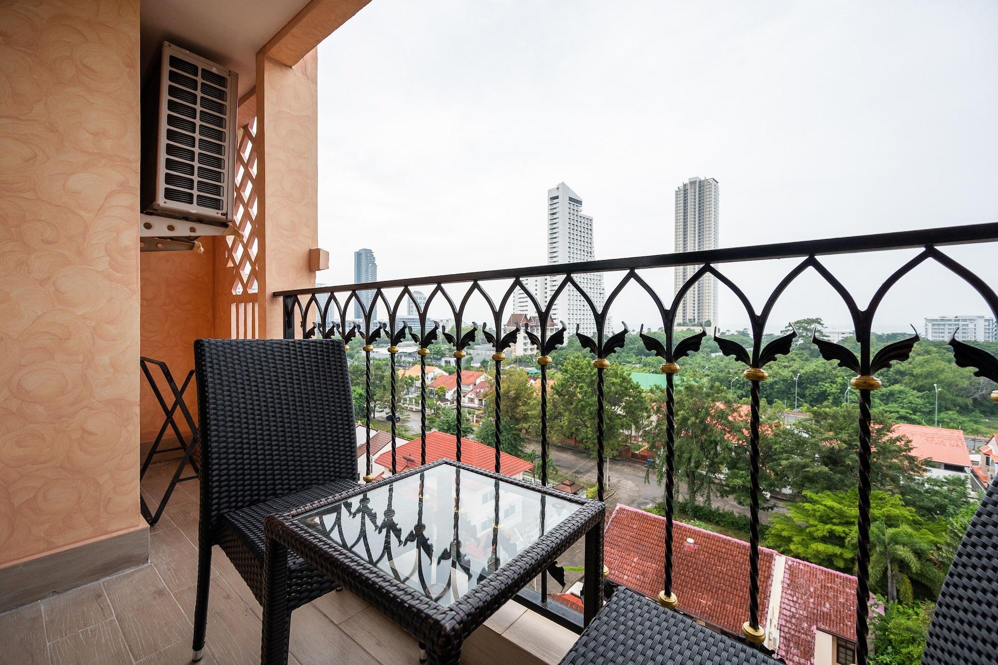 Sonia Residence - Sha Extra Plus Pantai Jomtien Bagian luar foto