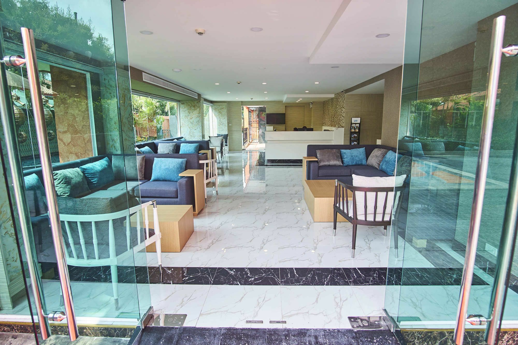 Sonia Residence - Sha Extra Plus Pantai Jomtien Bagian luar foto